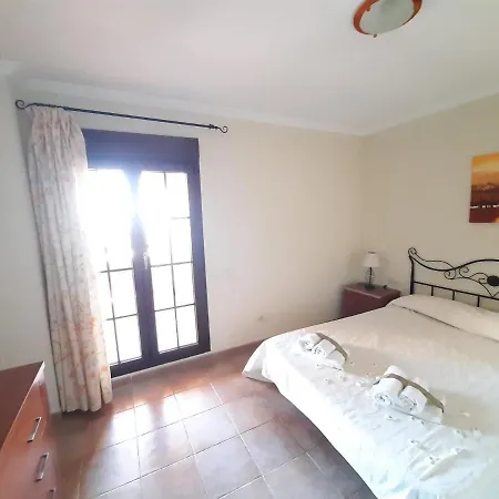 Apartamento 2 Dormitorios.Urb Playa Verde Isla Canela Exterior foto